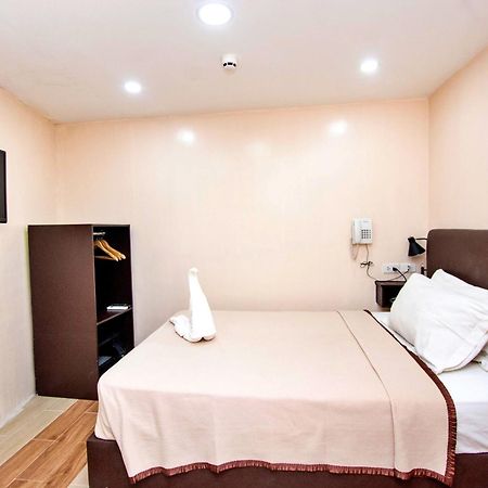Emerald Island Hotel Balabag  Kültér fotó